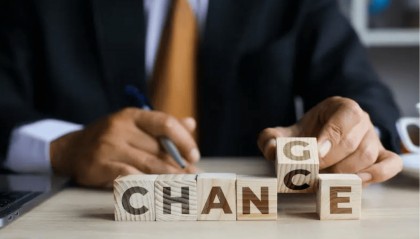 董事长和总经理不到两年两次变更，首创证券会受影响吗？