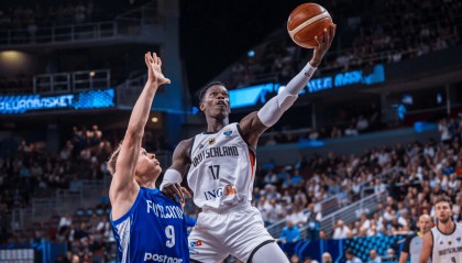 欧洲杯半决赛:施罗德26+12小瓦22分 德国降服芬兰