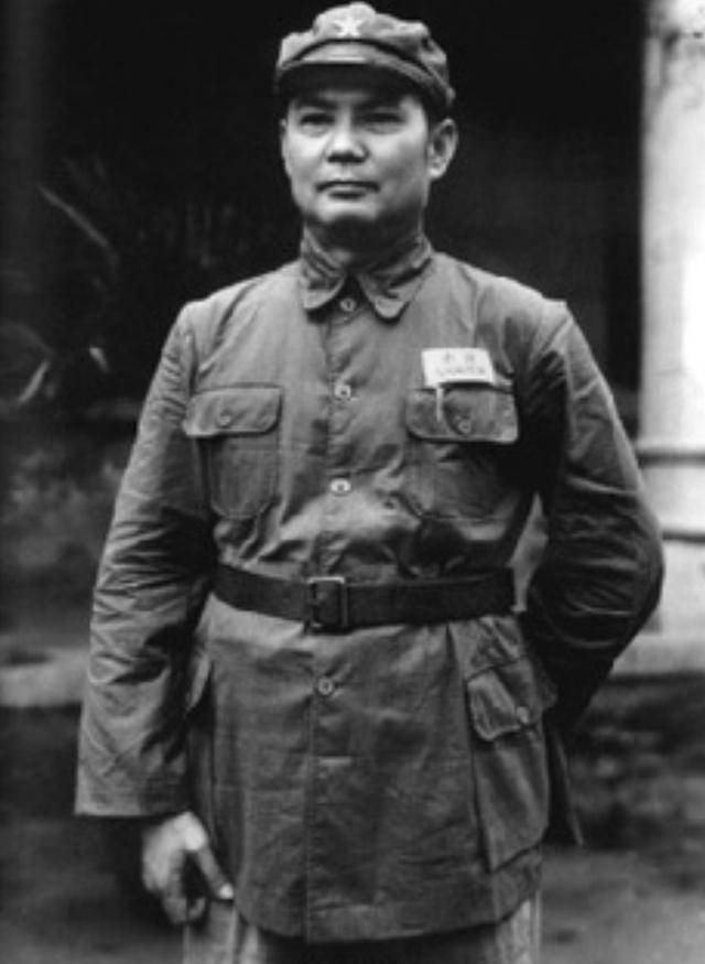 1949年新中国成立时，蒋介石尚未离开大陆，他在哪，又做了什么？