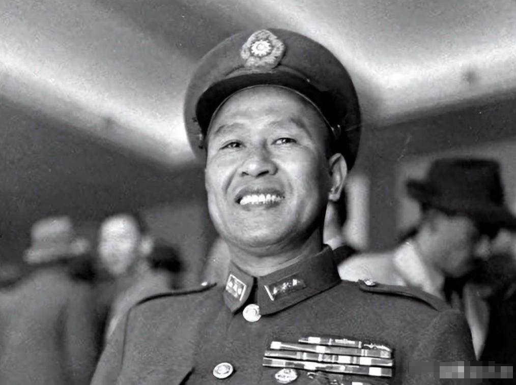 1949年新中国成立之时，蒋介石还在大陆，他在哪？又在做些什么？