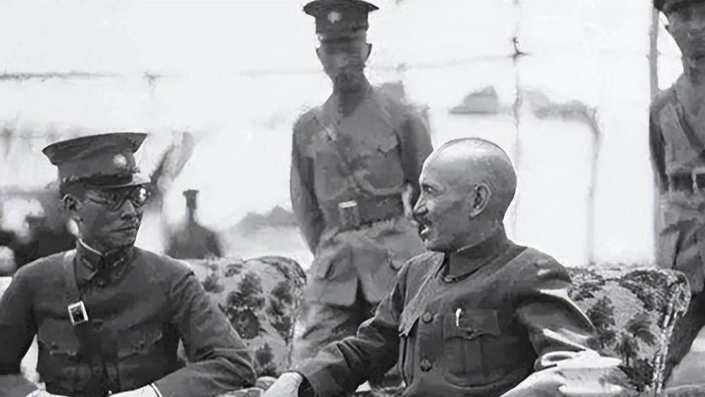 1949年新中国成立之时，蒋介石还在大陆，他在哪？又在做些什么？