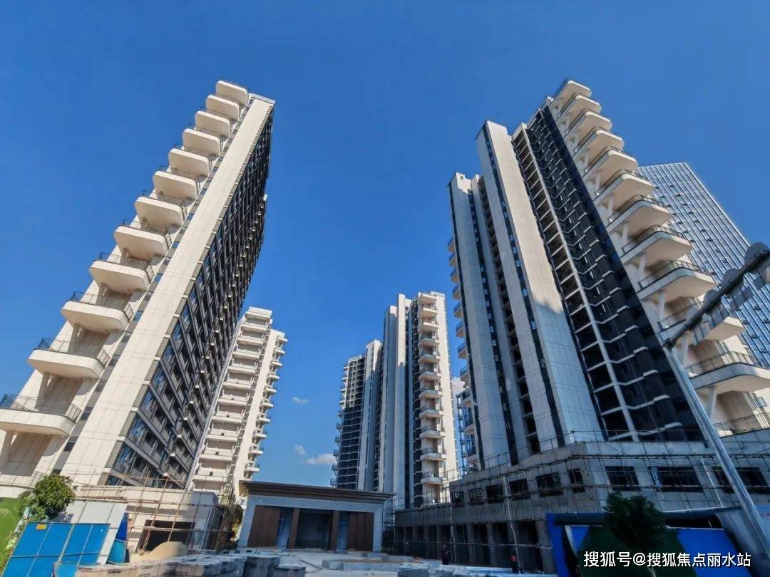 2025最新网站岳阳【岳阳和辰揽悦】售楼处欢迎您|楼盘详情-样板间/价格/户型-停车位-容积率-小区环境-售楼处地址-定位 -【预约电话】