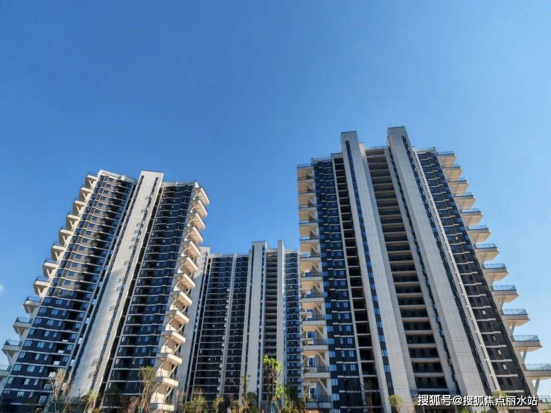 2025最新网站岳阳【岳阳和辰揽悦】售楼处欢迎您|楼盘详情-样板间/价格/户型-停车位-容积率-小区环境-售楼处地址-定位 -【预约电话】