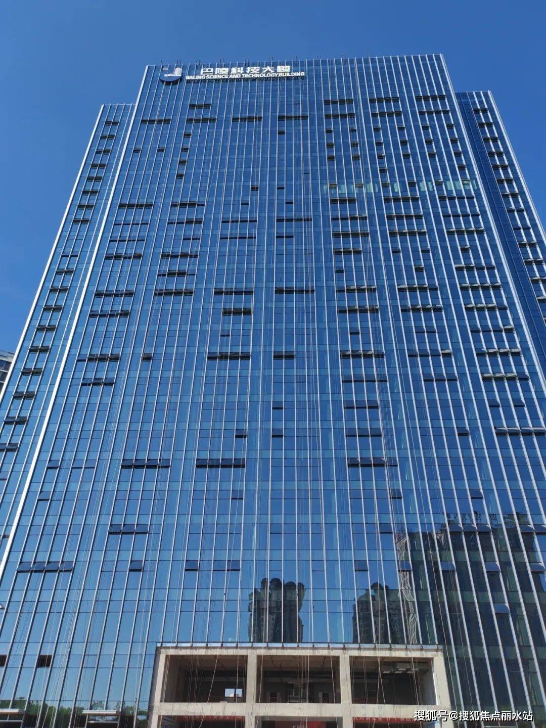 2025最新网站岳阳【岳阳和辰揽悦】售楼处欢迎您|楼盘详情-样板间/价格/户型-停车位-容积率-小区环境-售楼处地址-定位 -【预约电话】