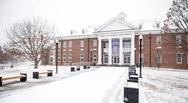 美国理工类大学高就业率专业—电子工程专业