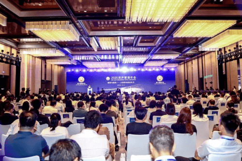 财通集团军 | 财通证券资管获“金贝-2025卓越券商资管公司”等两项荣誉