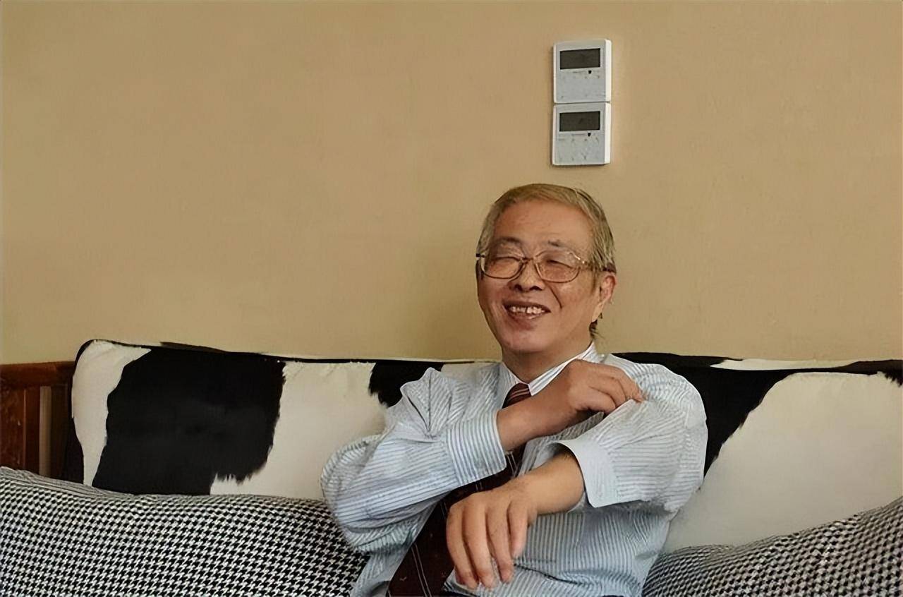 回顾:日本老人在武汉开店15年,工资3300元,将遗产捐给中国员工