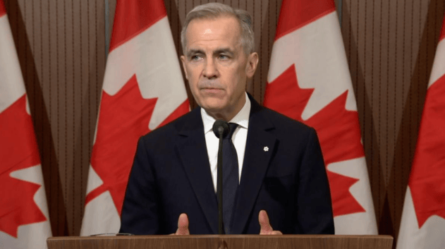 果然出尔反尔！中方刚买6万吨油菜籽，电车就遭针对，加总理没管住手下